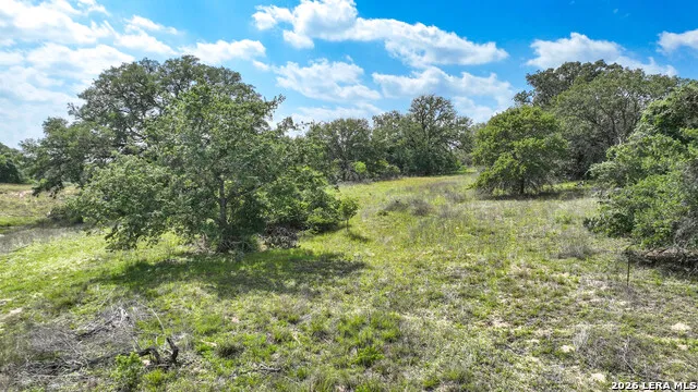 108 Misty Bend Floresville, TX 78114