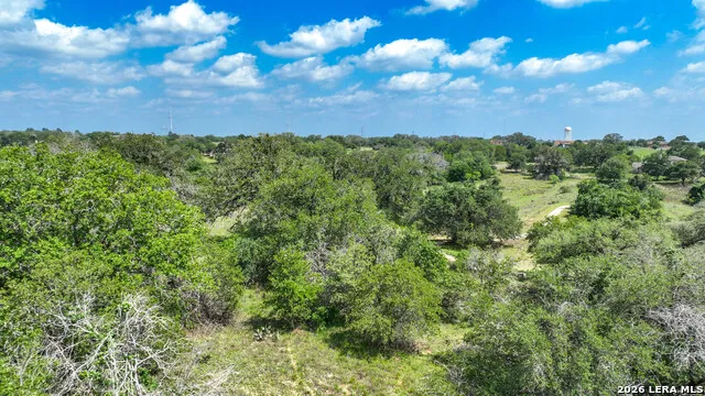 108 Misty Bend Floresville, TX 78114