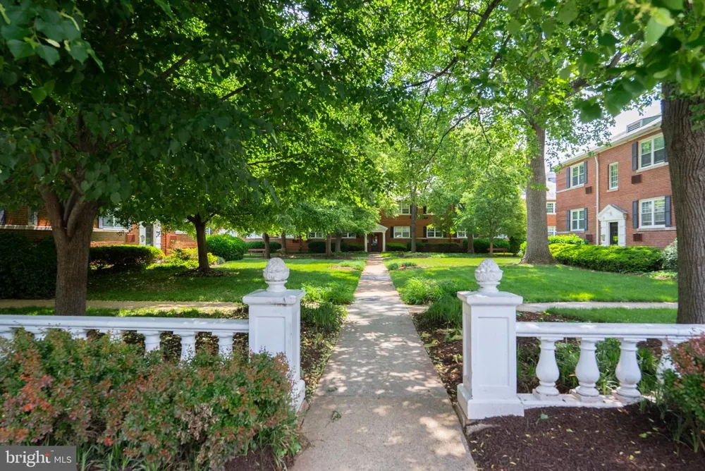 4358 PERSHING DRIVE #3 Arlington, VA 22203