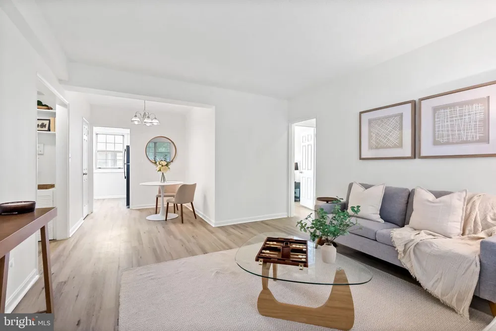 4358 PERSHING DRIVE #3 Arlington, VA 22203