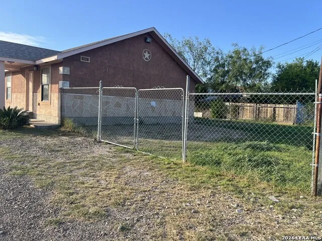 3272 TESORO LOOP Unit 1 Eagle Pass, TX 78852