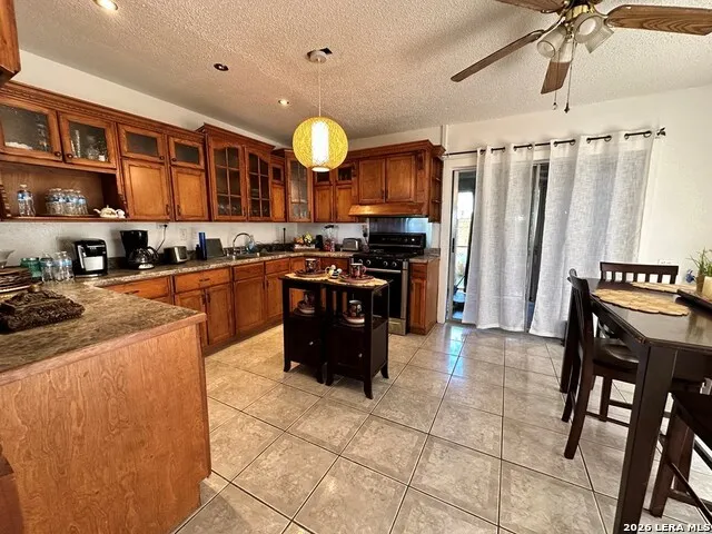 3174 Del Rio Blvd Eagle Pass, TX 78852