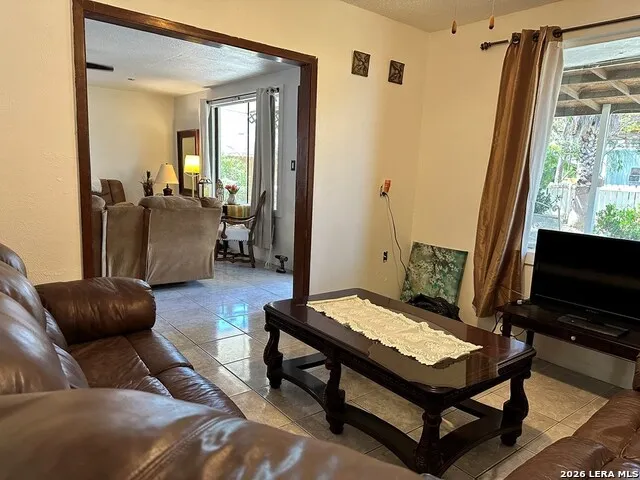 3174 Del Rio Blvd Eagle Pass, TX 78852