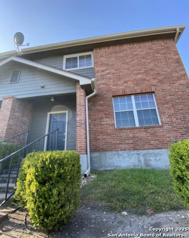 143 Chapel Hill