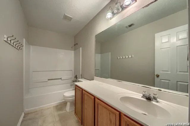 3333 Whisper Haven Schertz, TX 78108