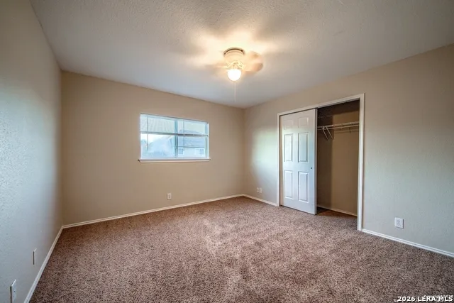 3333 Whisper Haven Schertz, TX 78108