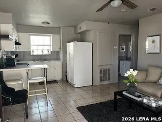 2665 El Indio Hwy Unit 4 Eagle Pass, TX 78852