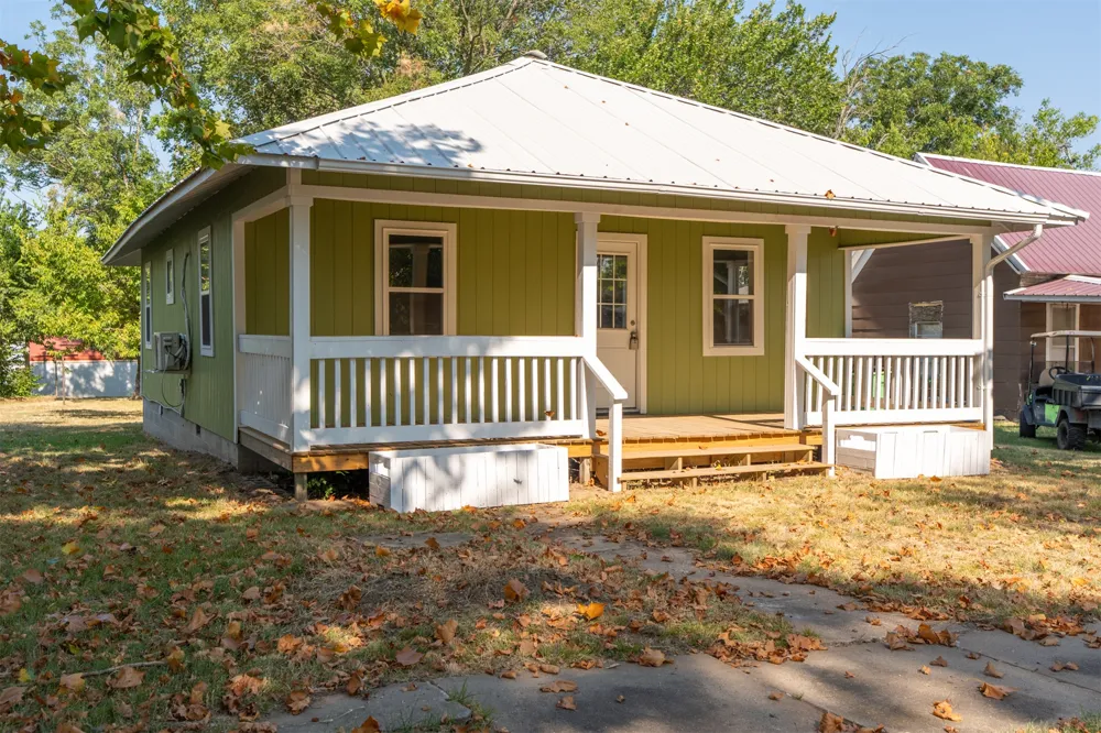 123 S 9th Okemah, OK 74859
