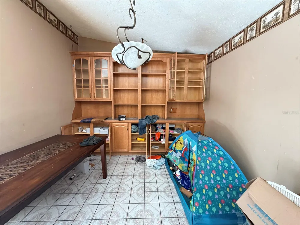 14705 PENGUIN PLACE Tampa, FL 33625