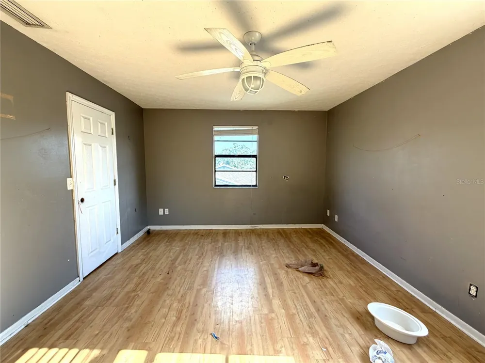 14705 PENGUIN PLACE Tampa, FL 33625