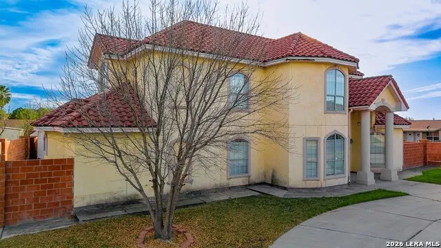 2201 Zacatecas Dr. Eagle Pass, TX 78852