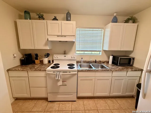 391 RIVERSIDE DR Unit 15 Eagle Pass, TX 78852
