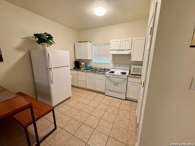 391 RIVERSIDE DR Unit 14 Eagle Pass, TX 78852