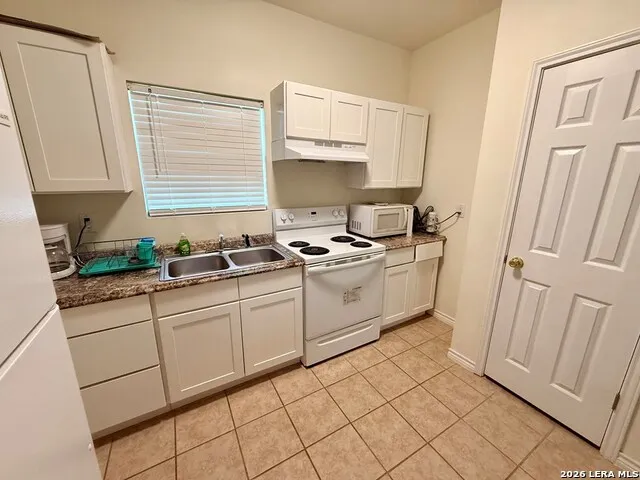 391 RIVERSIDE DR Unit 14 Eagle Pass, TX 78852