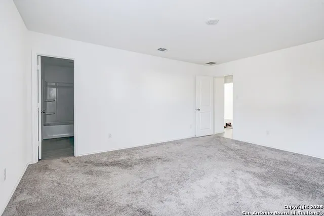 5918 San Geronimo Seguin, TX 78155