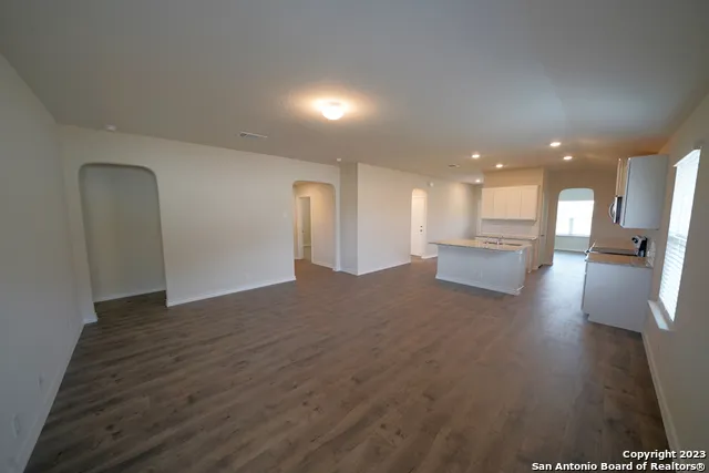 336 Great Raft Cibolo, TX 78108