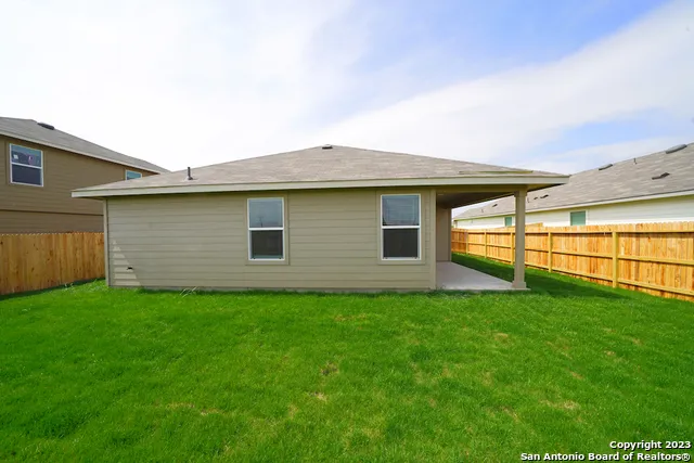 336 Great Raft Cibolo, TX 78108