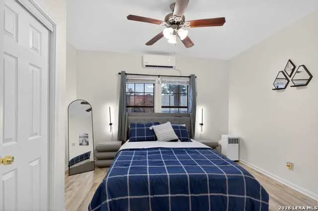 902 W Craig Unit 1 San Antonio, TX 78201