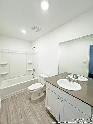 3821 Far Horizon Seguin, TX 78155