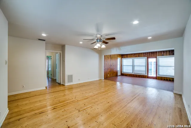 244 HALCYON PL Alamo Heights, TX 78209