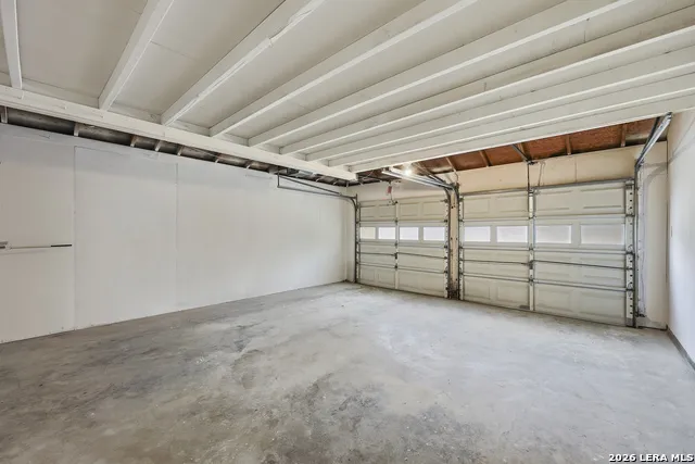 426 ZEPHYR DR Windcrest, TX 78239