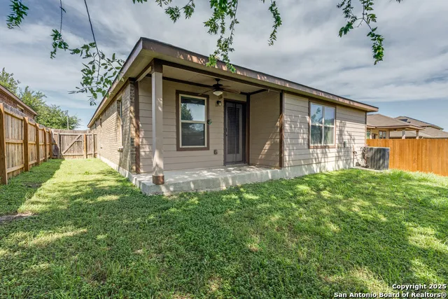 129 Buckskin Way Cibolo, TX 78108