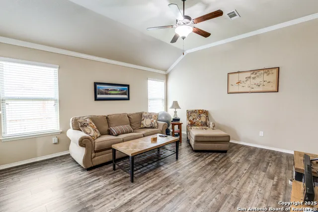 129 Buckskin Way Cibolo, TX 78108