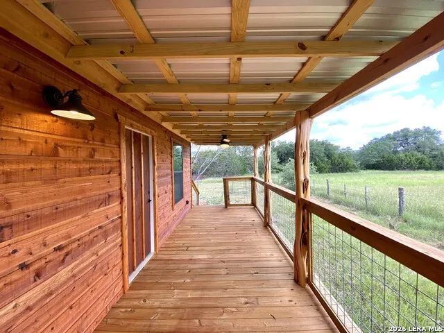 624 Deer Creek W Unit B Pipe Creek, TX 78063