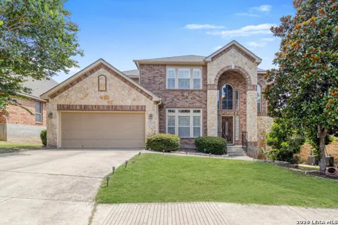8707 ROSWELL RDG