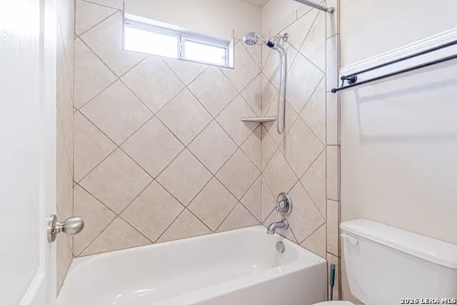 8707 ROSWELL RDG Helotes, TX 78023