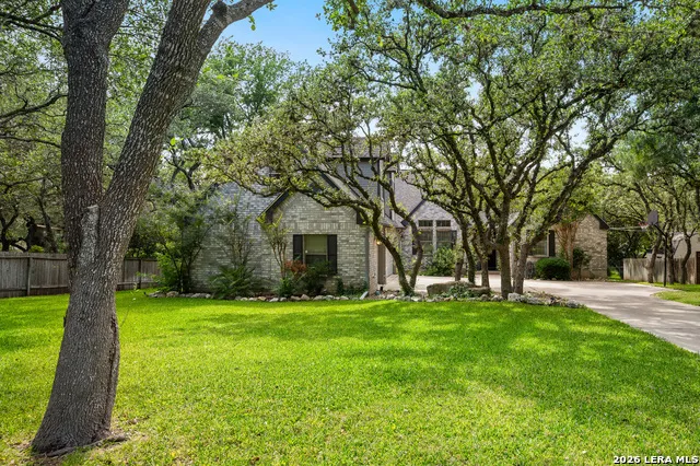 109 Trailcrest Hollywood Park, TX 78232