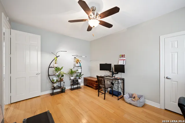 109 Trailcrest Hollywood Park, TX 78232