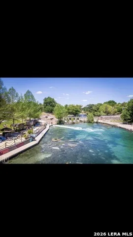 843 CROSS ST New Braunfels, TX 78130