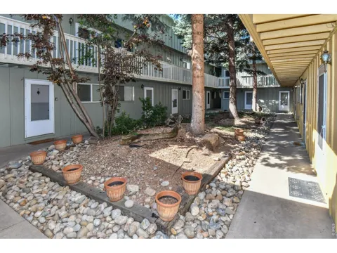 1615 Cottonwood Drive #13
