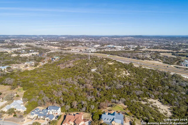 33975 Interstate 10 W Boerne, TX 78006