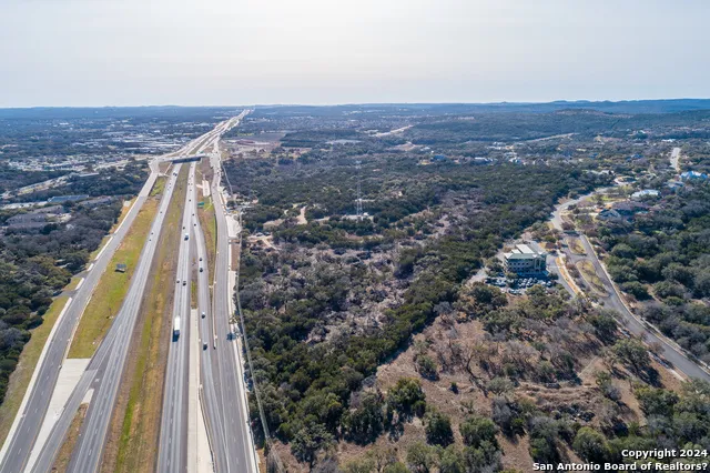 33975 Interstate 10 W Boerne, TX 78006