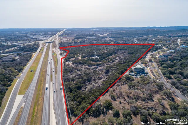 33975 Interstate 10 W Boerne, TX 78006