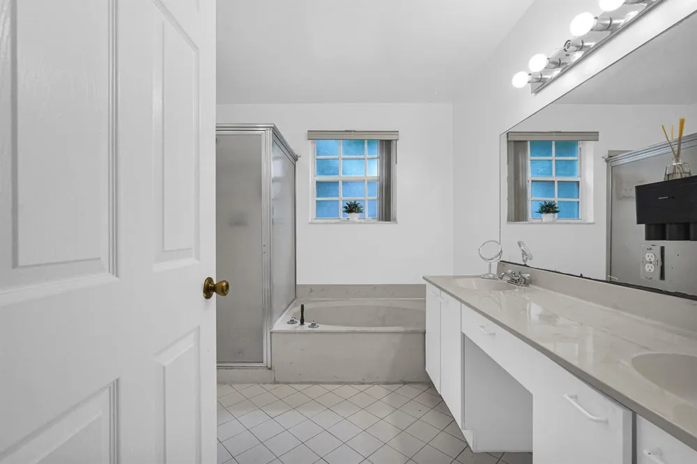 527 NW 87TH LANE Coral Springs, FL 33071