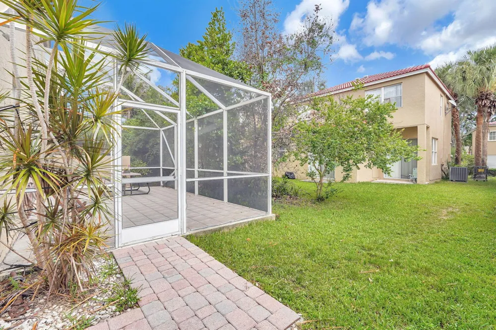 527 NW 87TH LANE Coral Springs, FL 33071