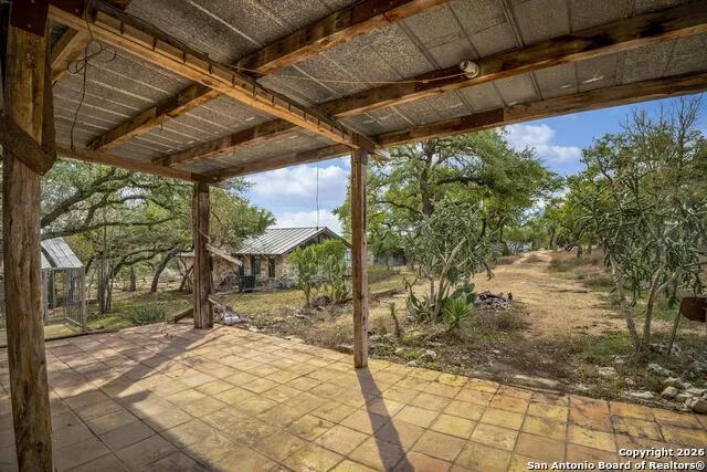 360 Kirk Ln Bulverde, TX 78163
