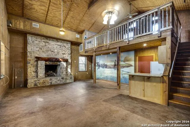 360 Kirk Ln Bulverde, TX 78163