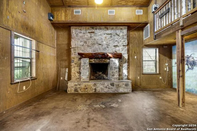 360 Kirk Ln Bulverde, TX 78163