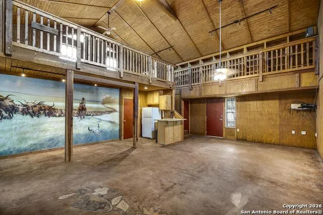 360 Kirk Ln Bulverde, TX 78163