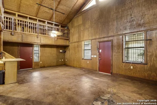 360 Kirk Ln Bulverde, TX 78163
