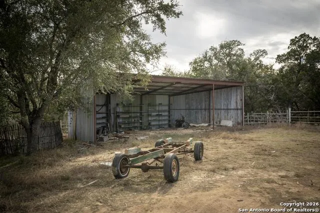 360 Kirk Ln Bulverde, TX 78163