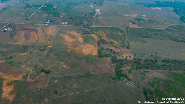 TBD County Road 404 Floresville, TX 78114