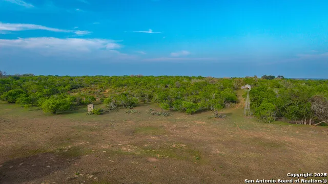 TBD County Road 404 Floresville, TX 78114