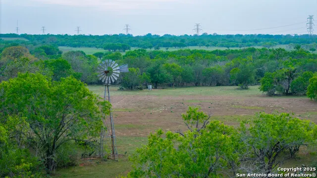 TBD County Road 404 Floresville, TX 78114