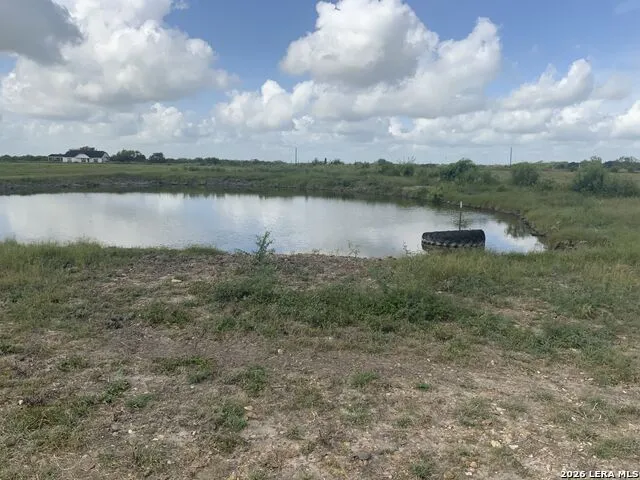2647 Fm 3282 Gonzales, TX 78629