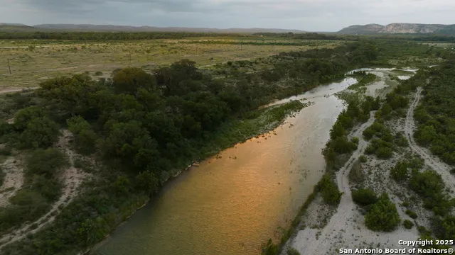 00 TX-55 Uvalde, TX 78801